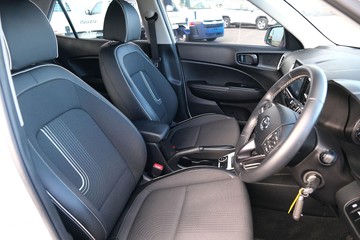 https://dvg-vehicle-assets.s3.amazonaws.com/78526/gfprqyyz2m43zpepqnz51a0w.jpg