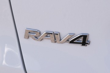 https://dvg-vehicle-assets.s3.amazonaws.com/78654/318efd4007e41f045df4d5180be1071f.jpg