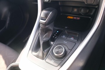 https://dvg-vehicle-assets.s3.amazonaws.com/78654/4335840cf1a5a3a80a0d04e57e3923fd.jpg