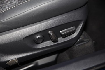 https://dvg-vehicle-assets.s3.amazonaws.com/78715/d972618b68b702c1fc89e9ebc3fd2ad0.jpg
