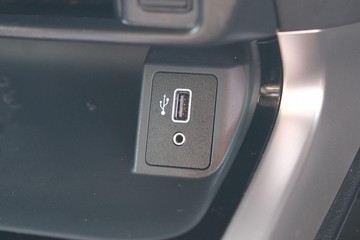 https://dvg-vehicle-assets.s3.amazonaws.com/78717/68oy78001b8g7rj66nevxxymm.jpg