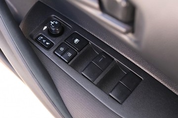 https://dvg-vehicle-assets.s3.amazonaws.com/78759/2wnxlusbiffbllj12vf7cf69q.jpg