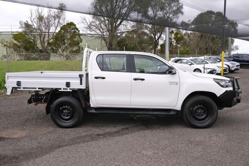 https://dvg-vehicle-assets.s3.amazonaws.com/78814/4ryi2deviz7s6sb1tploigtkn.jpg