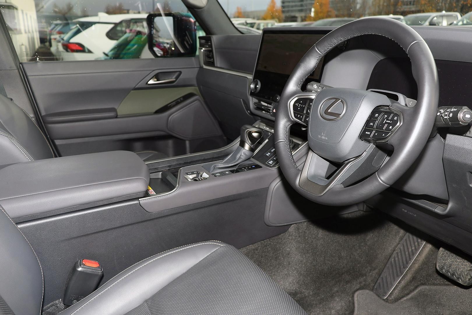 Lexus Gx image 4