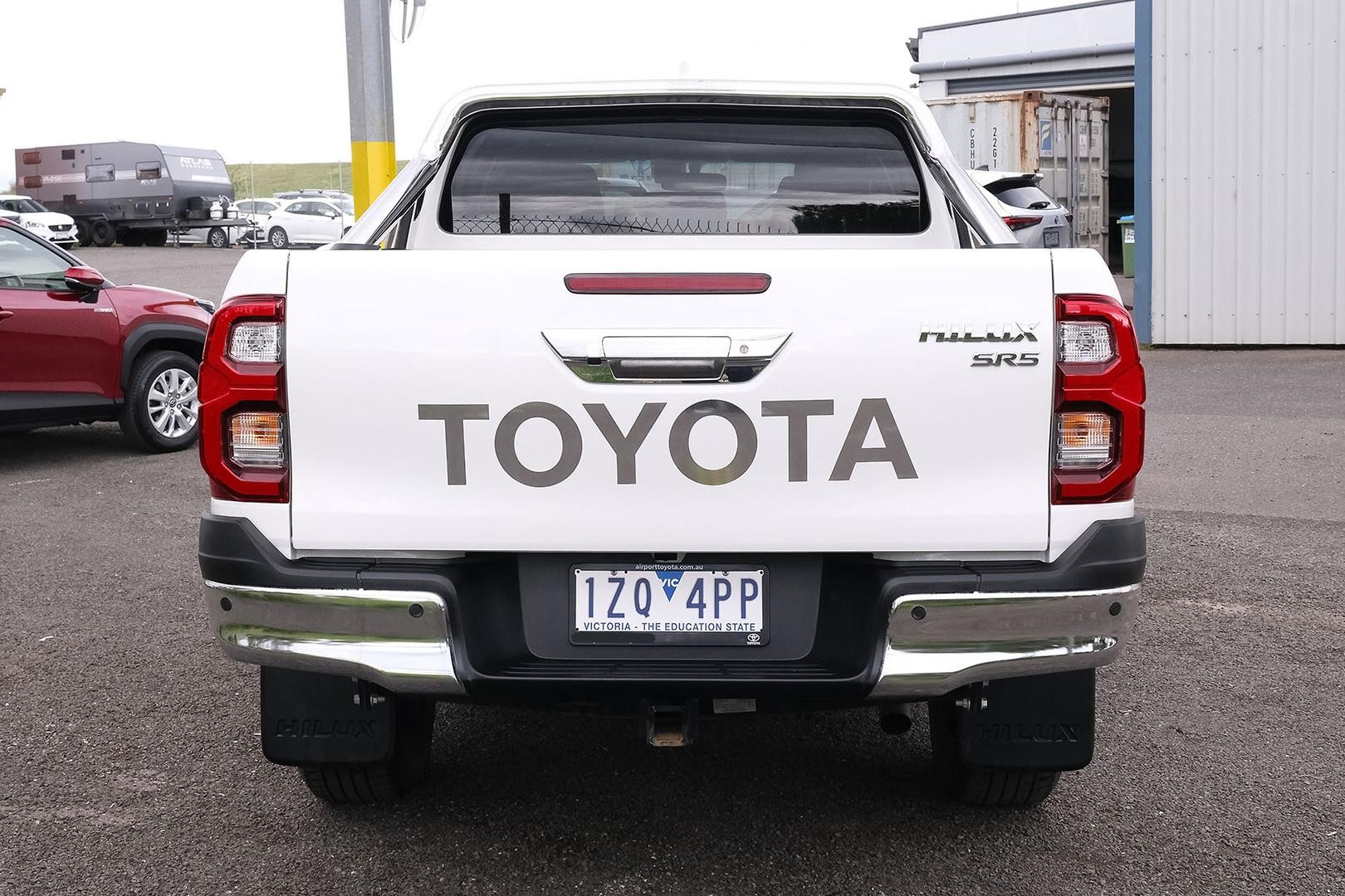 Toyota Hilux image 4