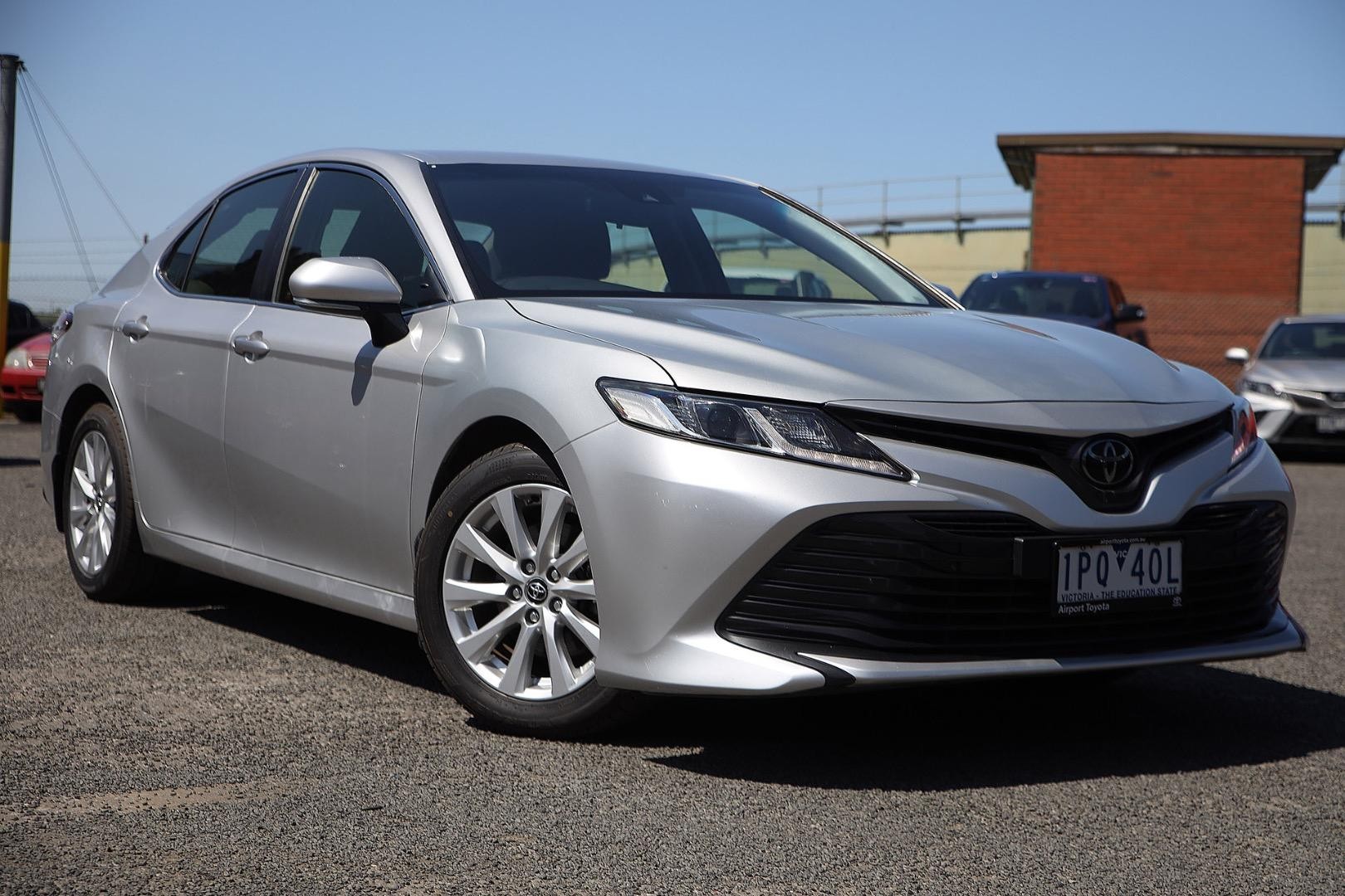 Toyota Camry image 1