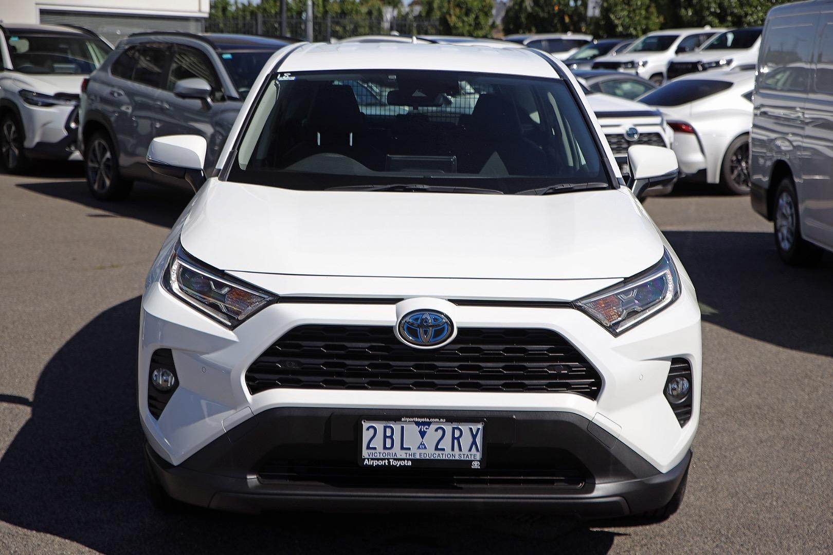 Toyota Rav4 image 3