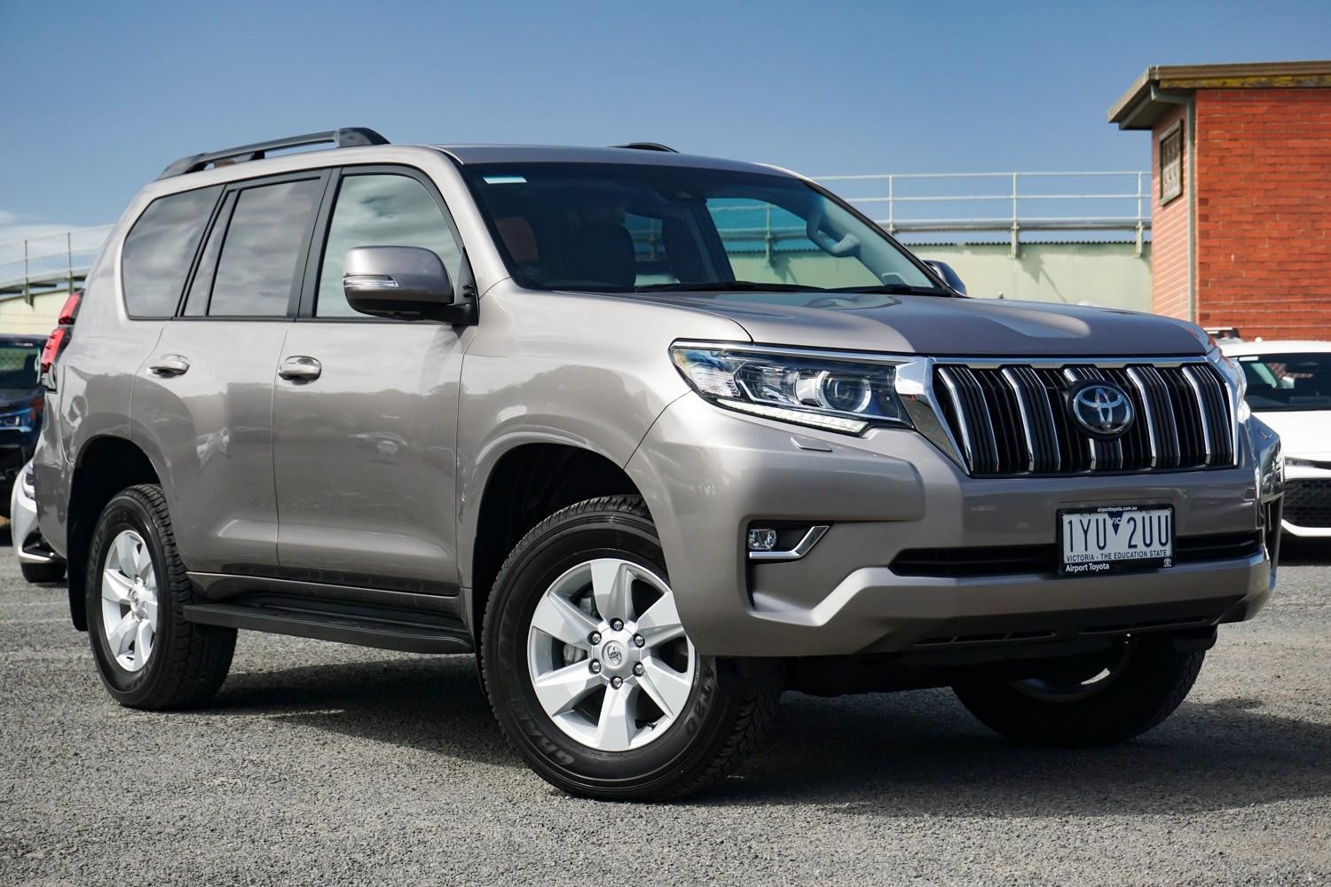 Toyota Landcruiser Prado image 1