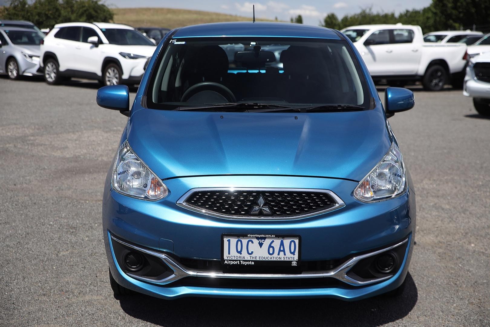 Mitsubishi Mirage image 3