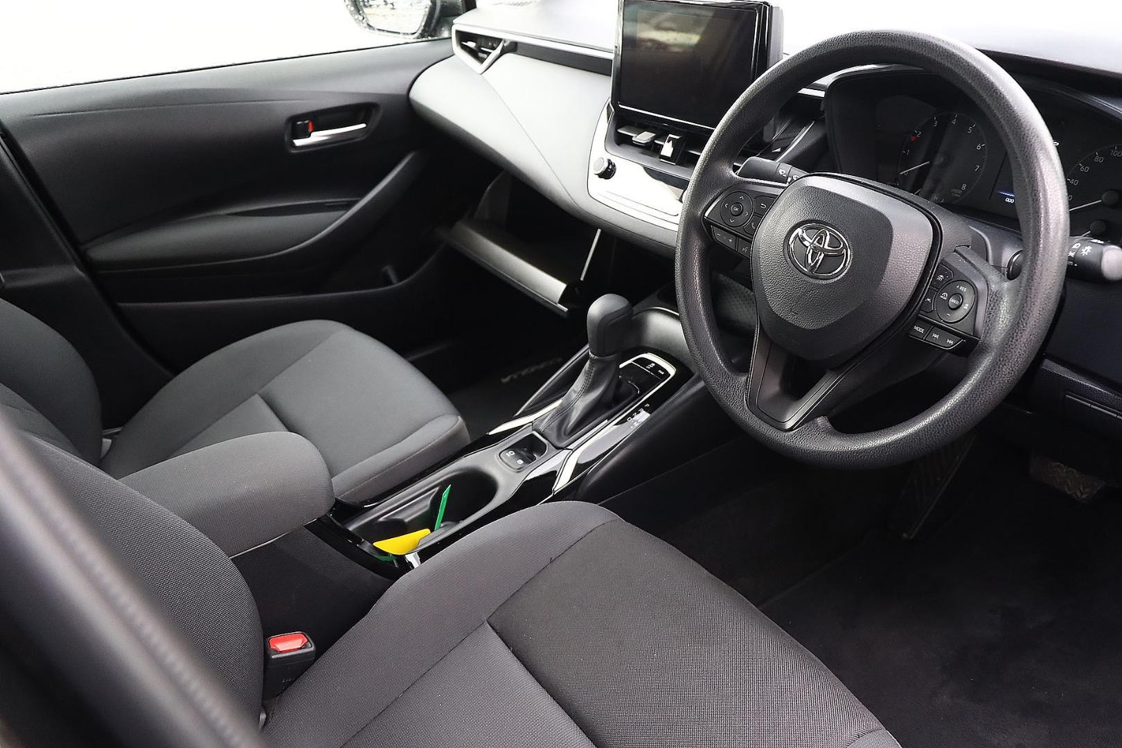 Toyota Corolla image 4