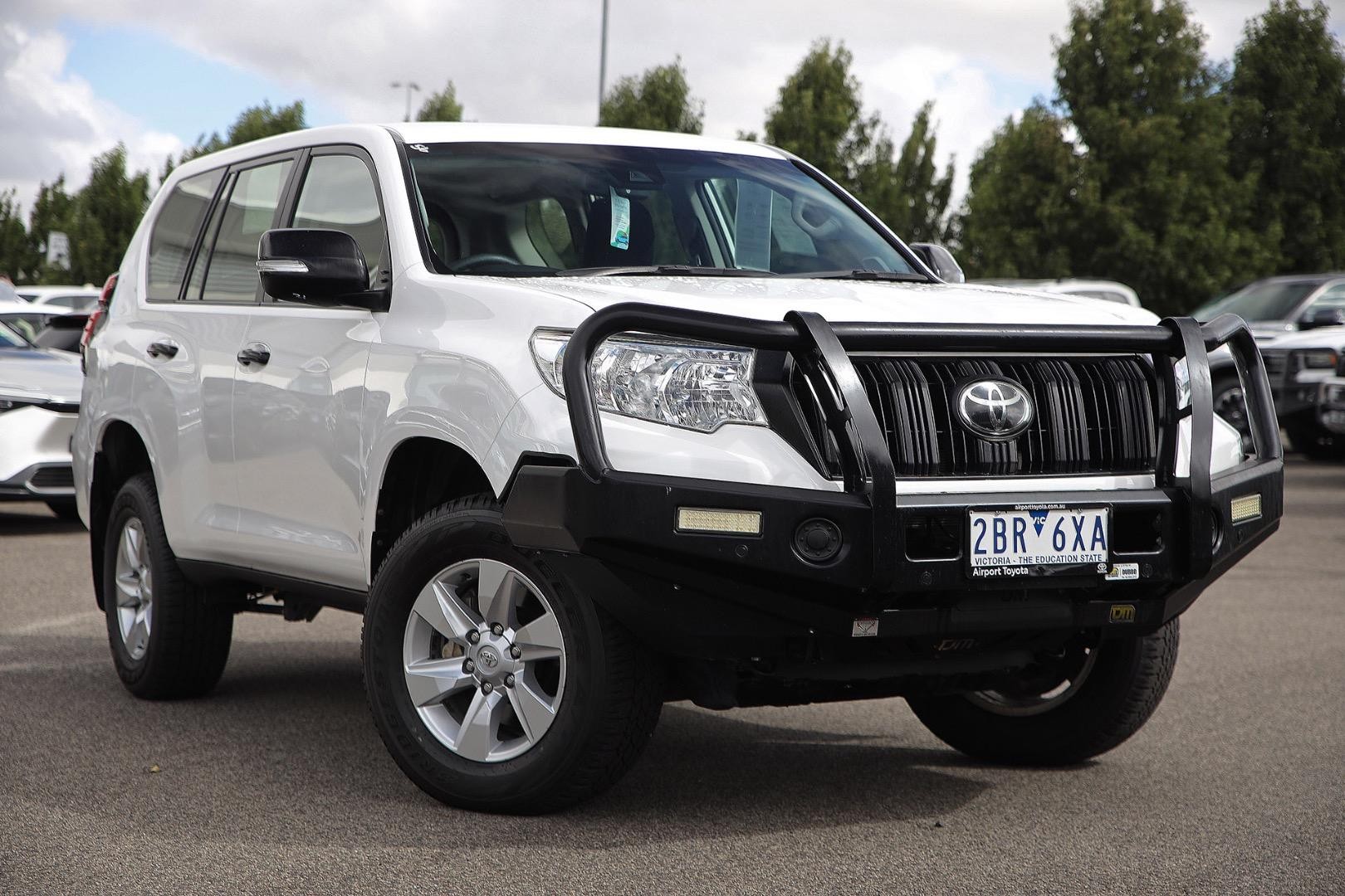 Toyota Landcruiser Prado image 1