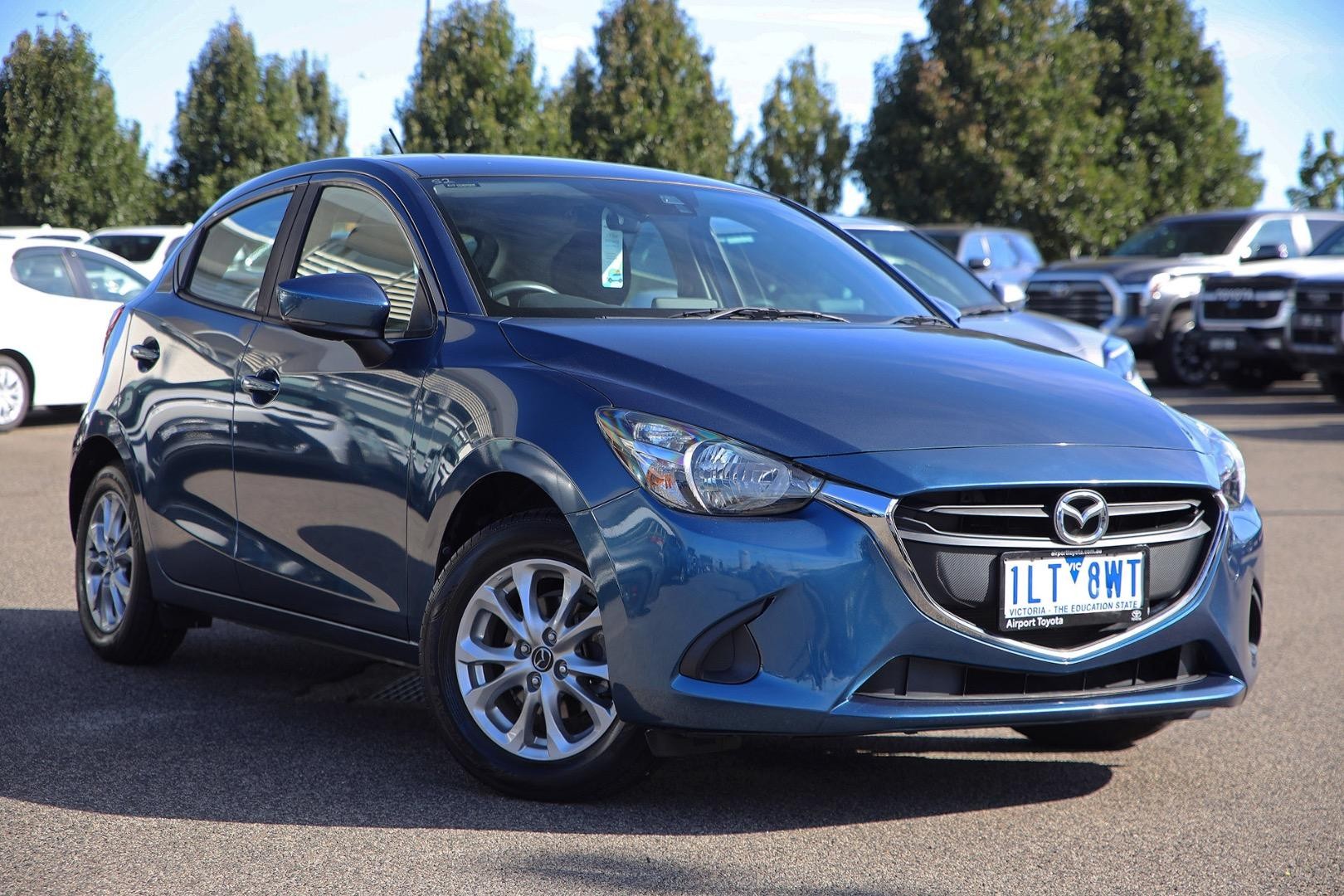 Mazda 2 image 1