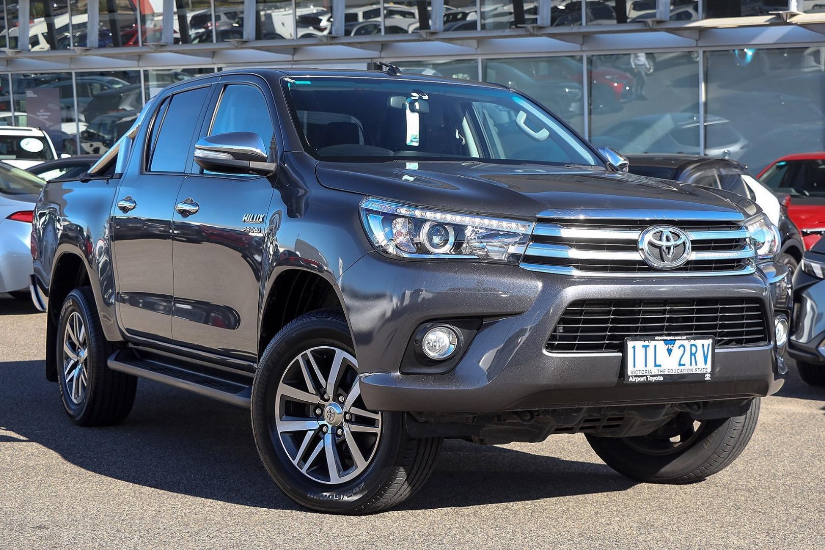 Toyota Hilux image 1