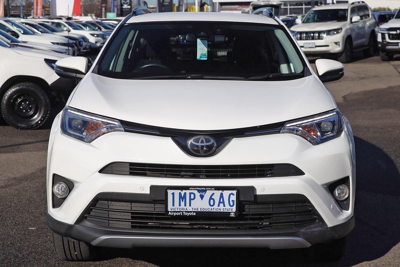 Toyota Rav4 image 3