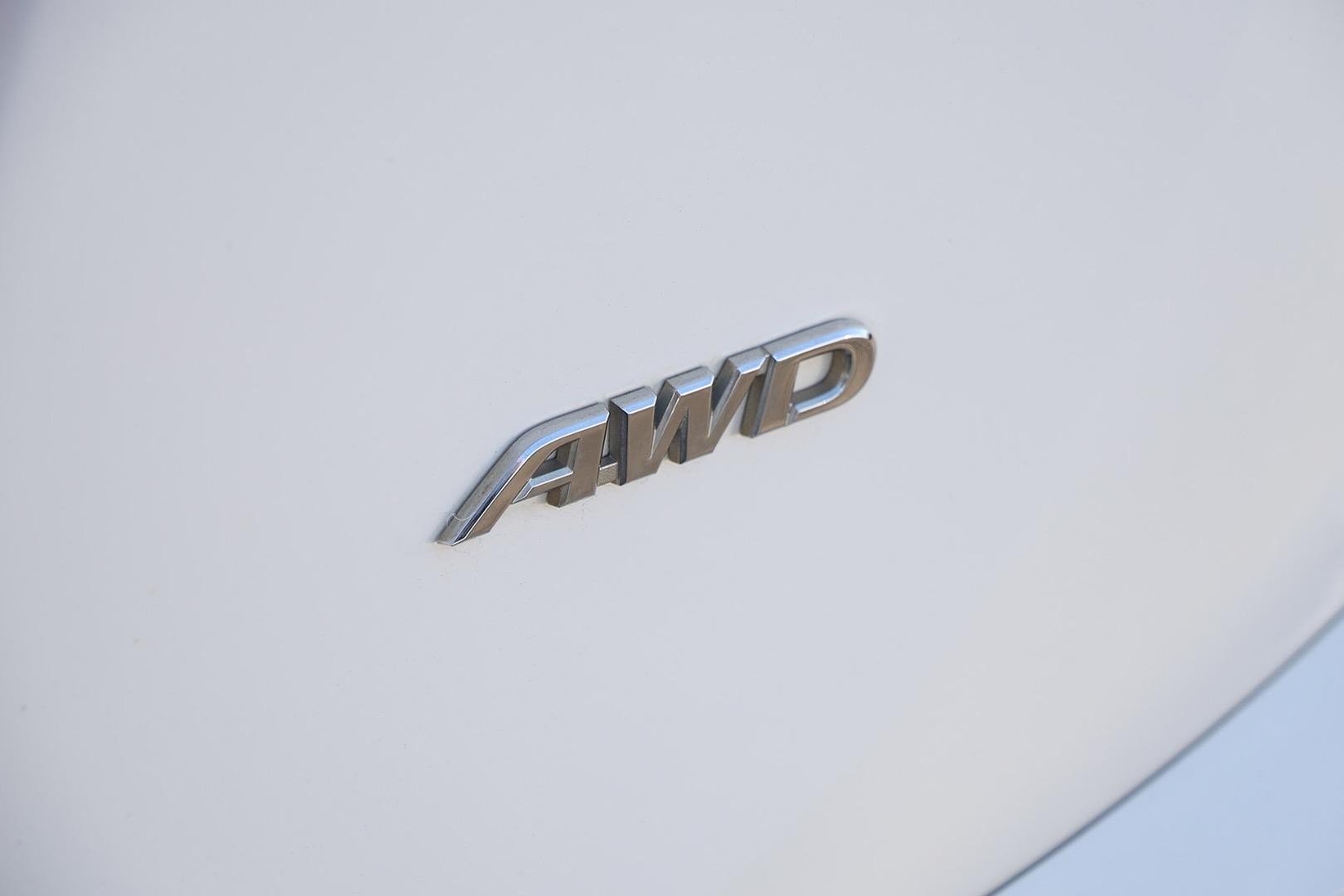 Toyota Rav4 image 3
