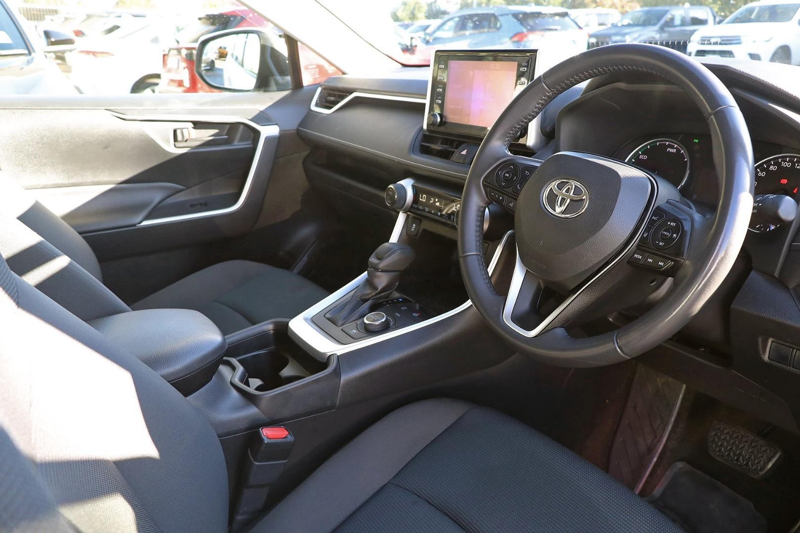 Toyota Rav4 image 3