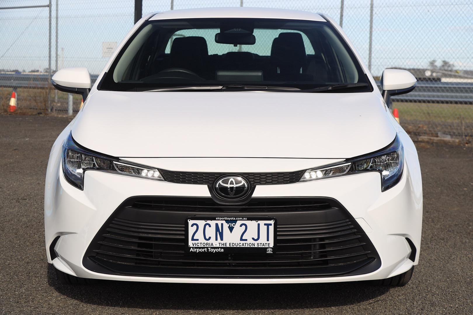 Toyota Corolla image 3
