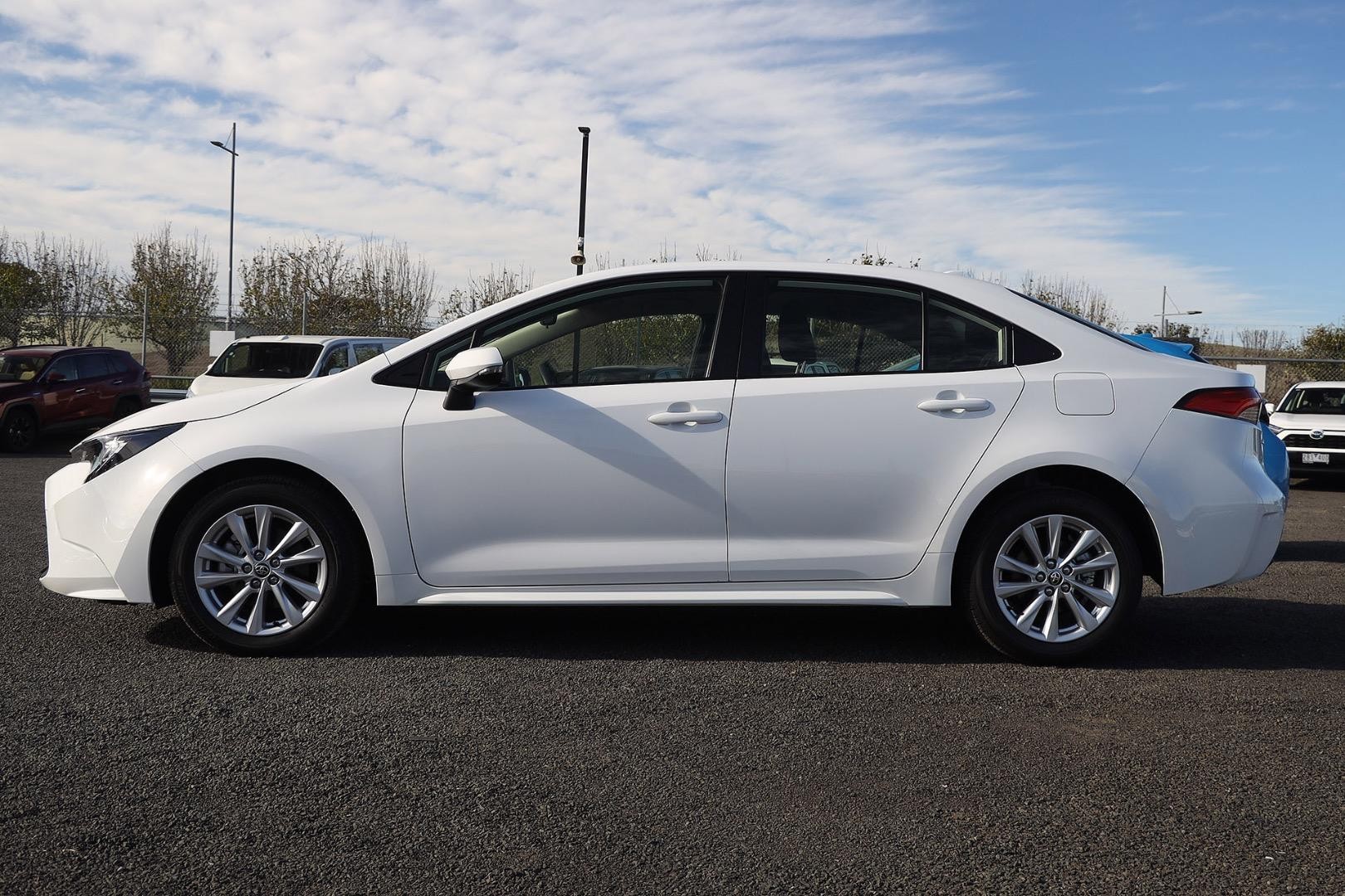 Toyota Corolla image 4