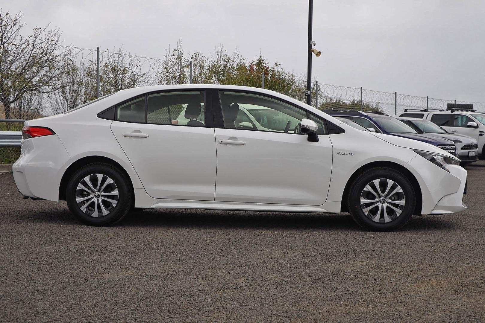 Toyota Corolla image 4