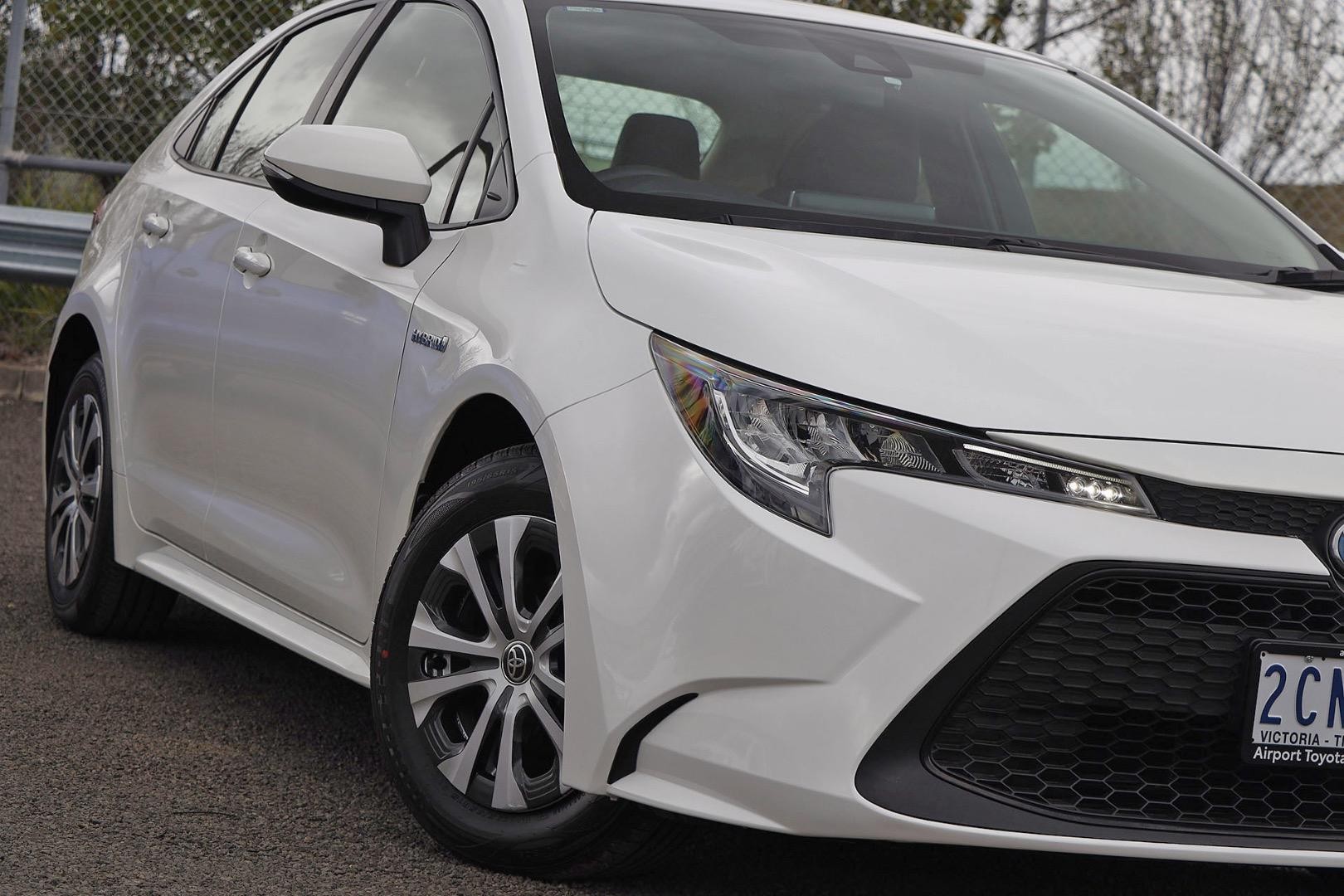 Toyota Corolla image 2