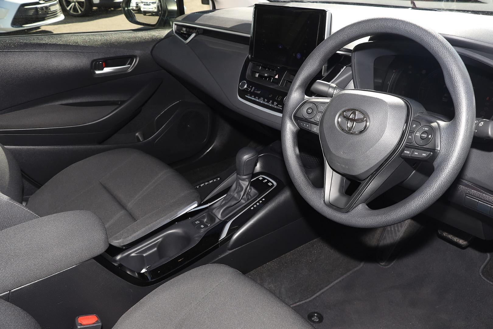 Toyota Corolla image 4