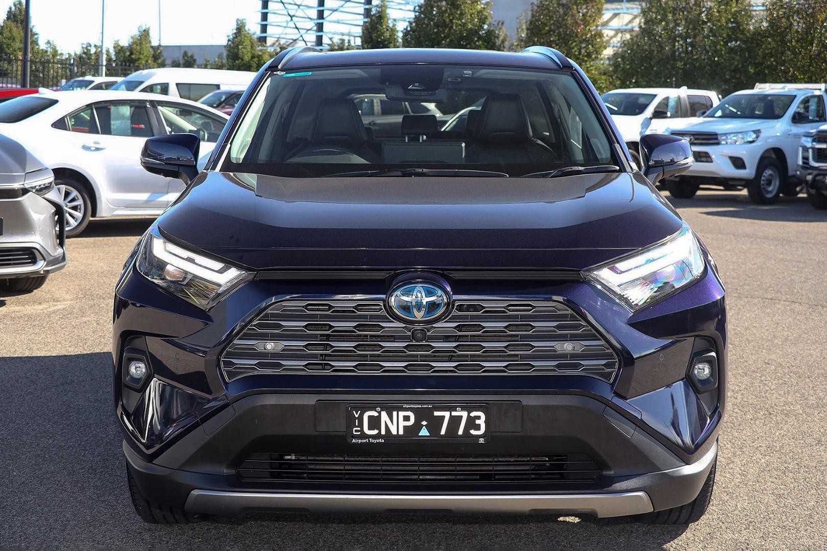 Toyota Rav4 image 3