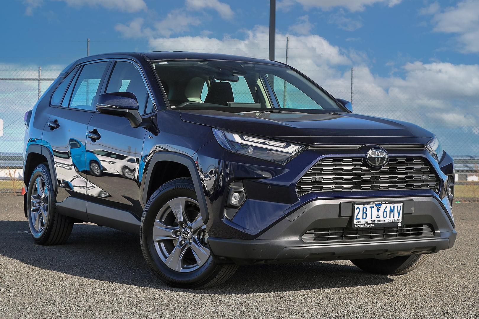Toyota Rav4 image 1