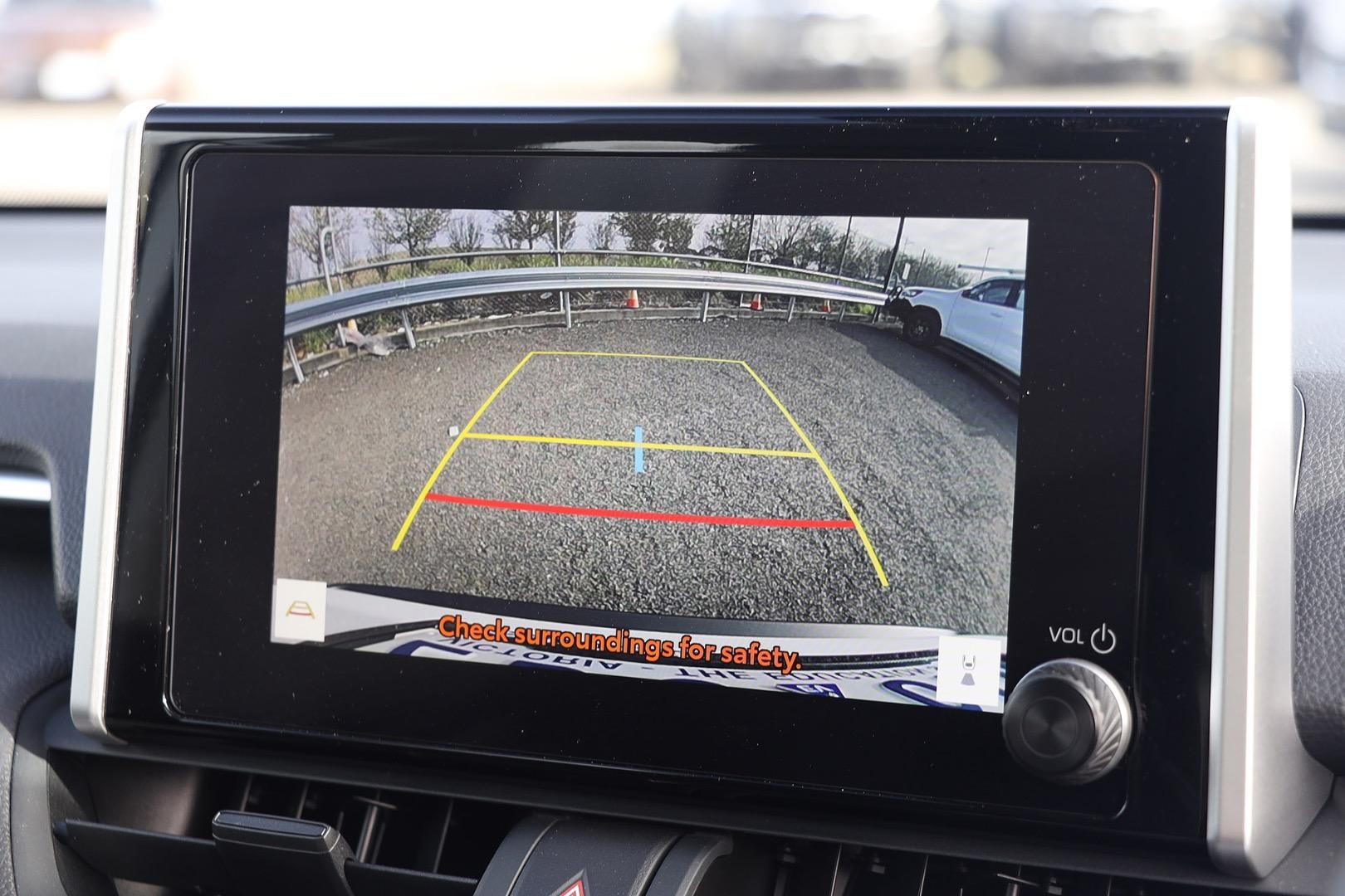 Toyota Rav4 image 3