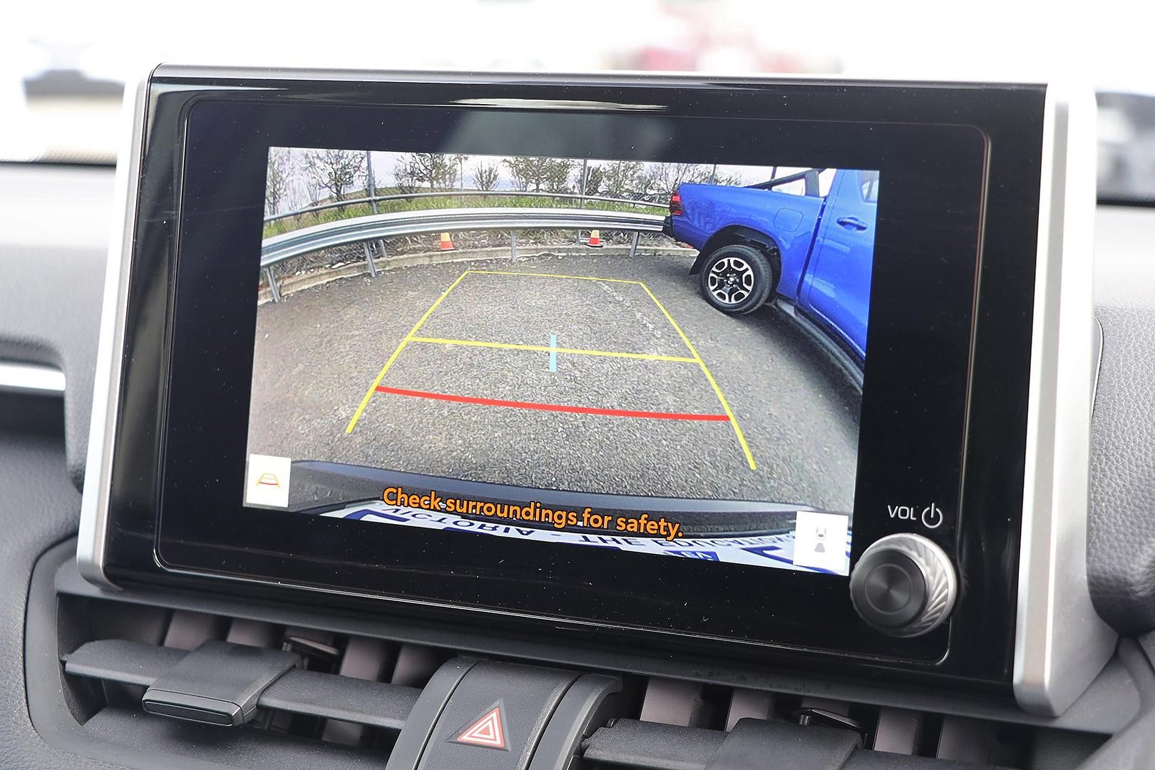 Toyota Rav4 image 2