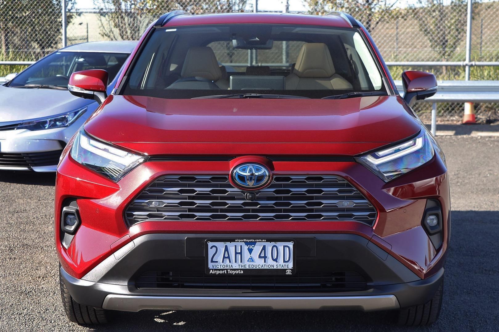 Toyota Rav4 image 3