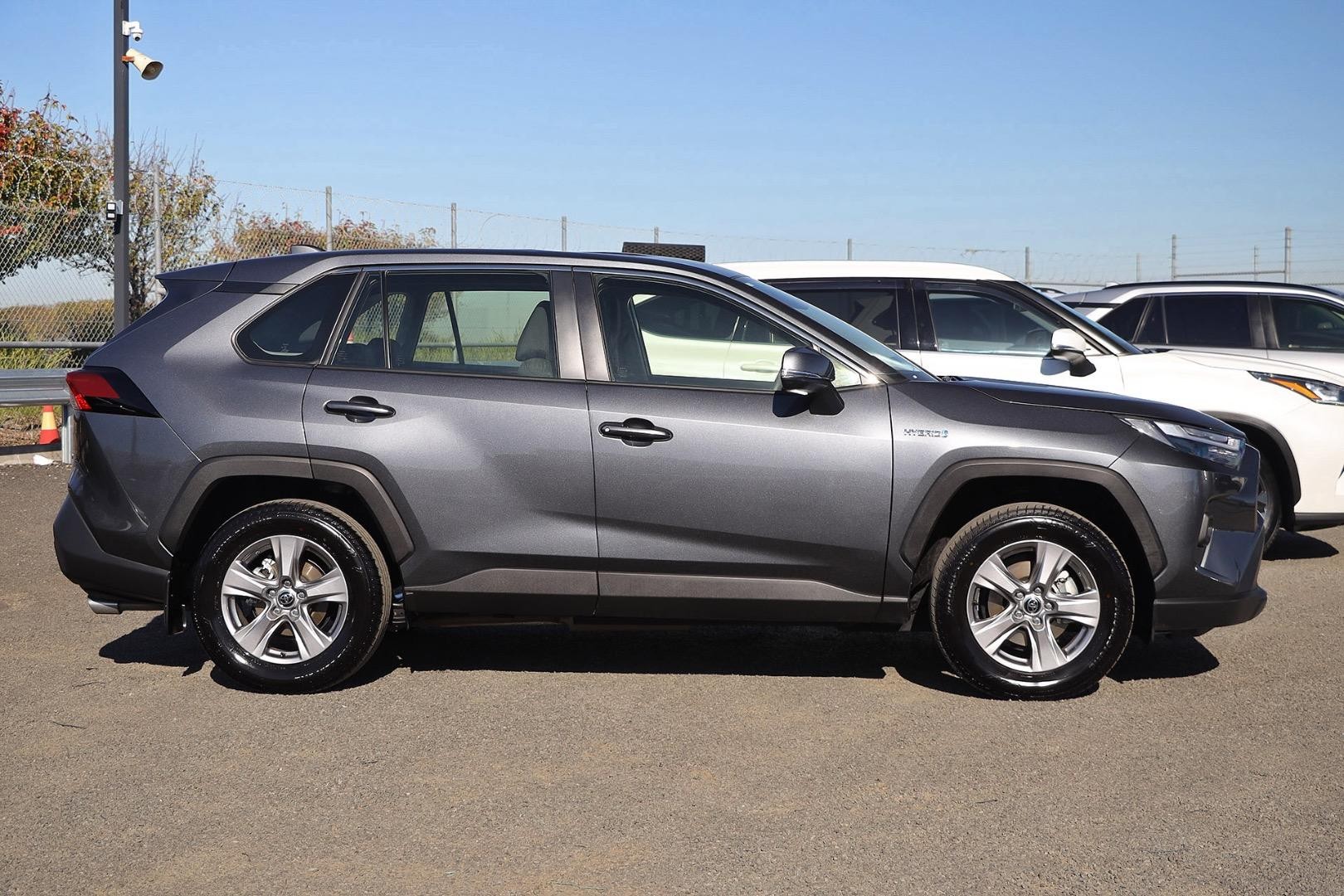 Toyota Rav4 image 4