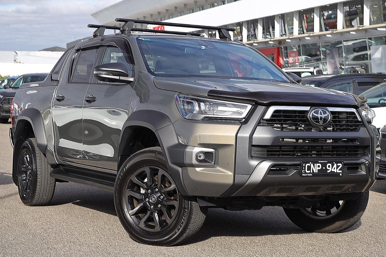 Toyota Hilux image 1
