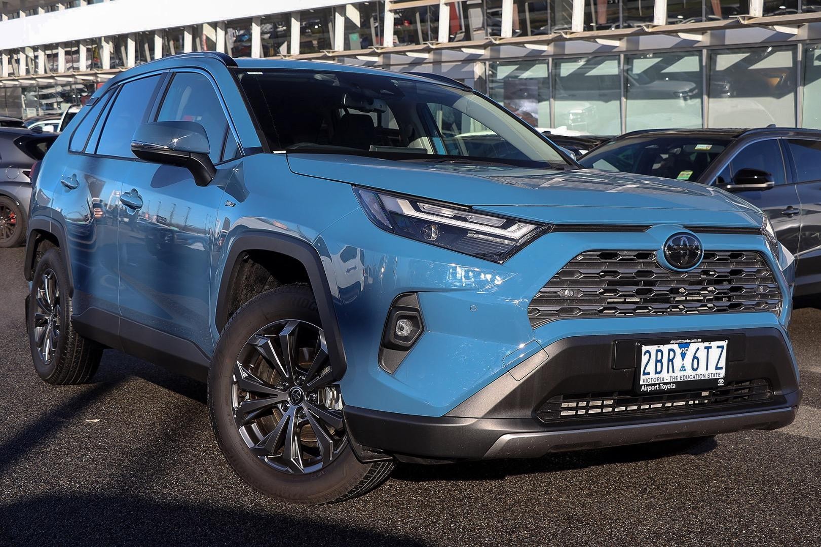 Toyota Rav4 image 1