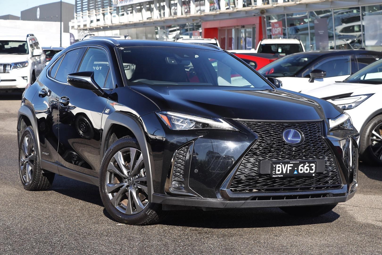 Lexus Ux image 1