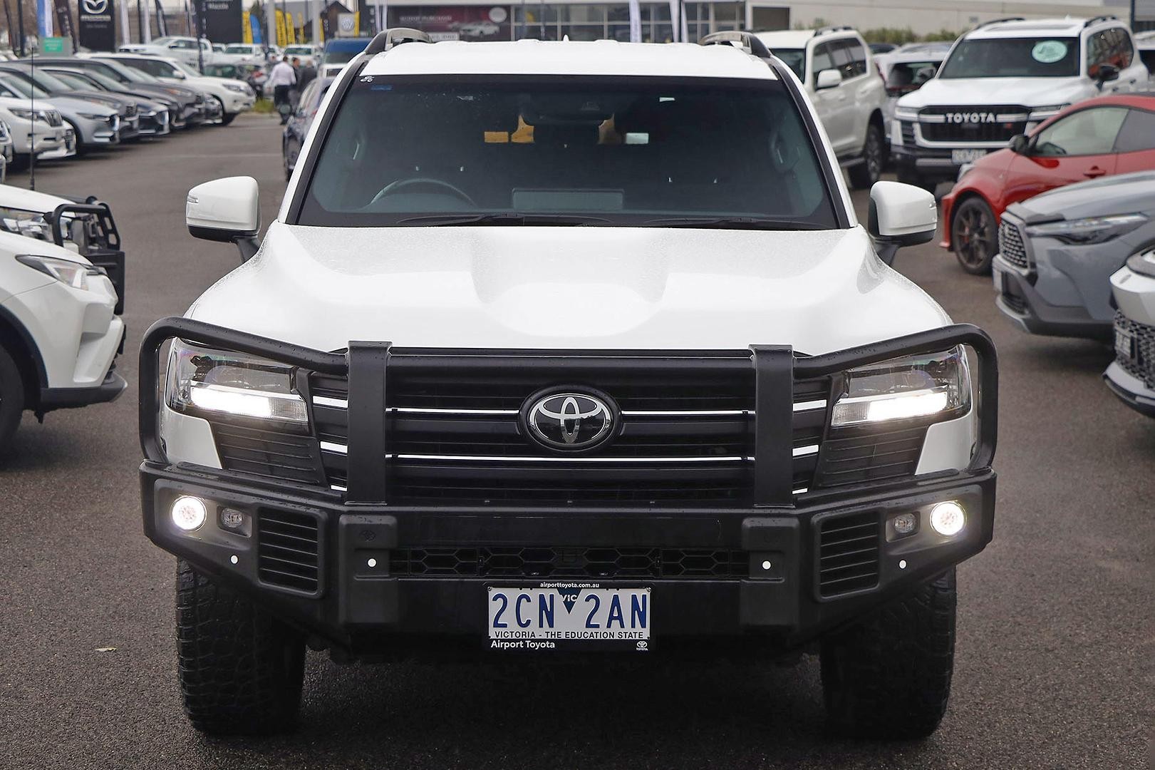 Toyota Landcruiser image 3