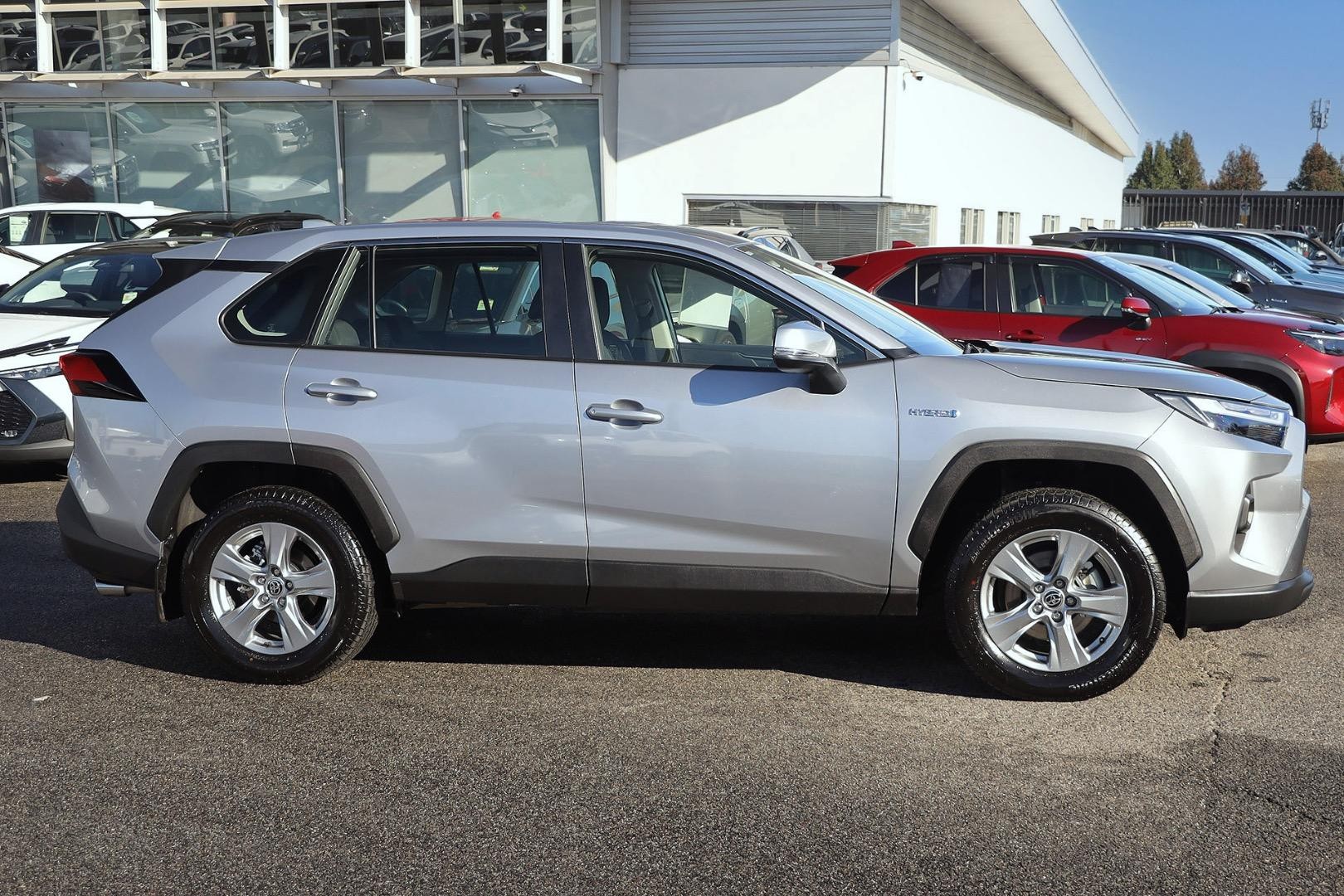 Toyota Rav4 image 4