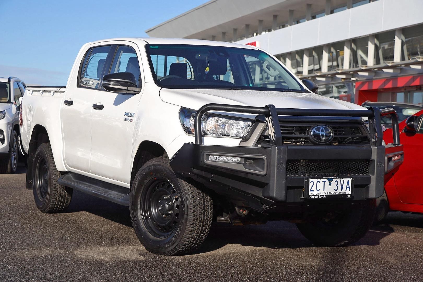 Toyota Hilux image 1