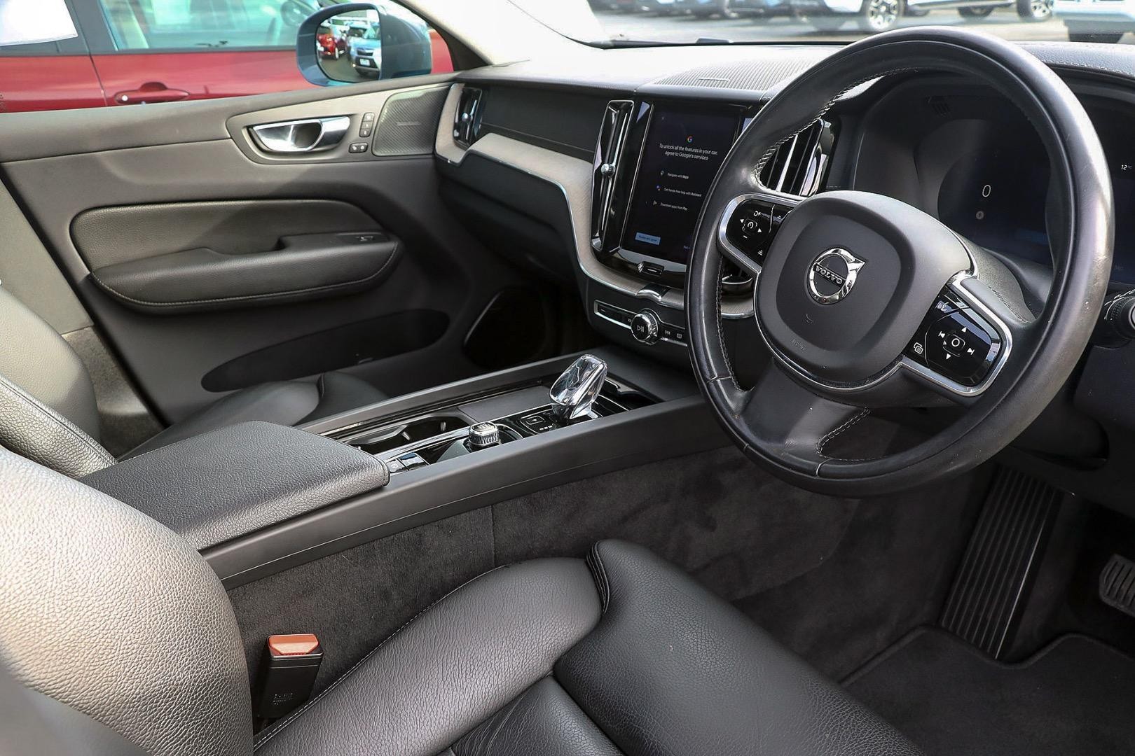 Volvo Xc60 image 4