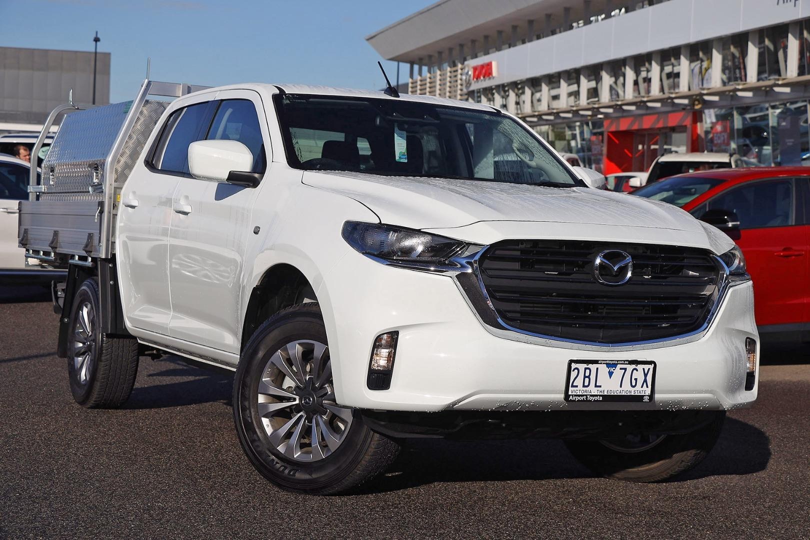 Mazda Bt-50 image 1
