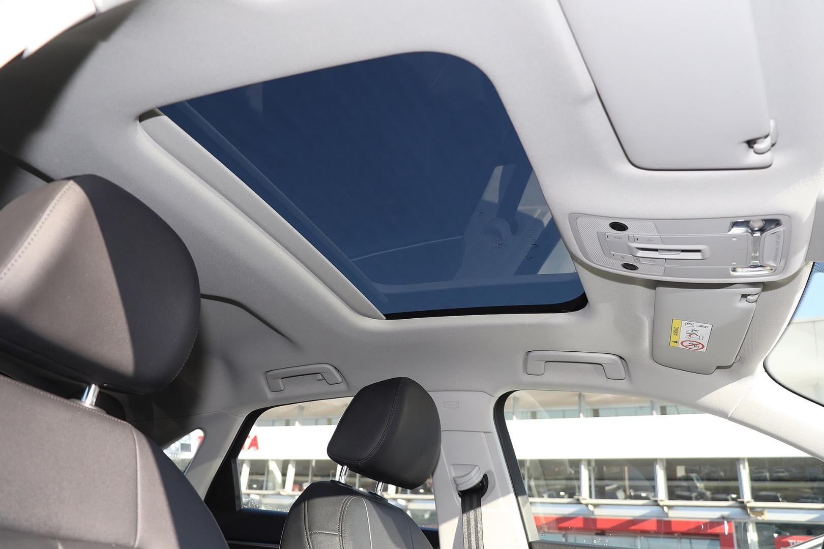 Audi Q3 image 2