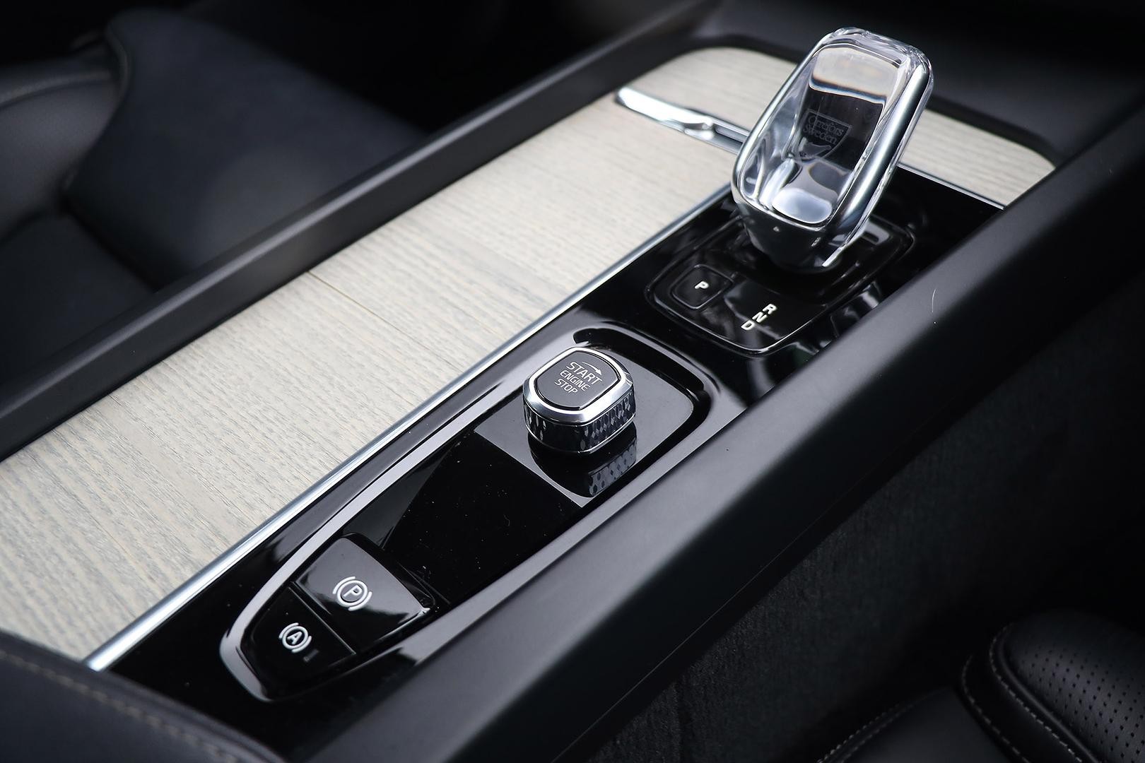 Volvo Xc60 image 4