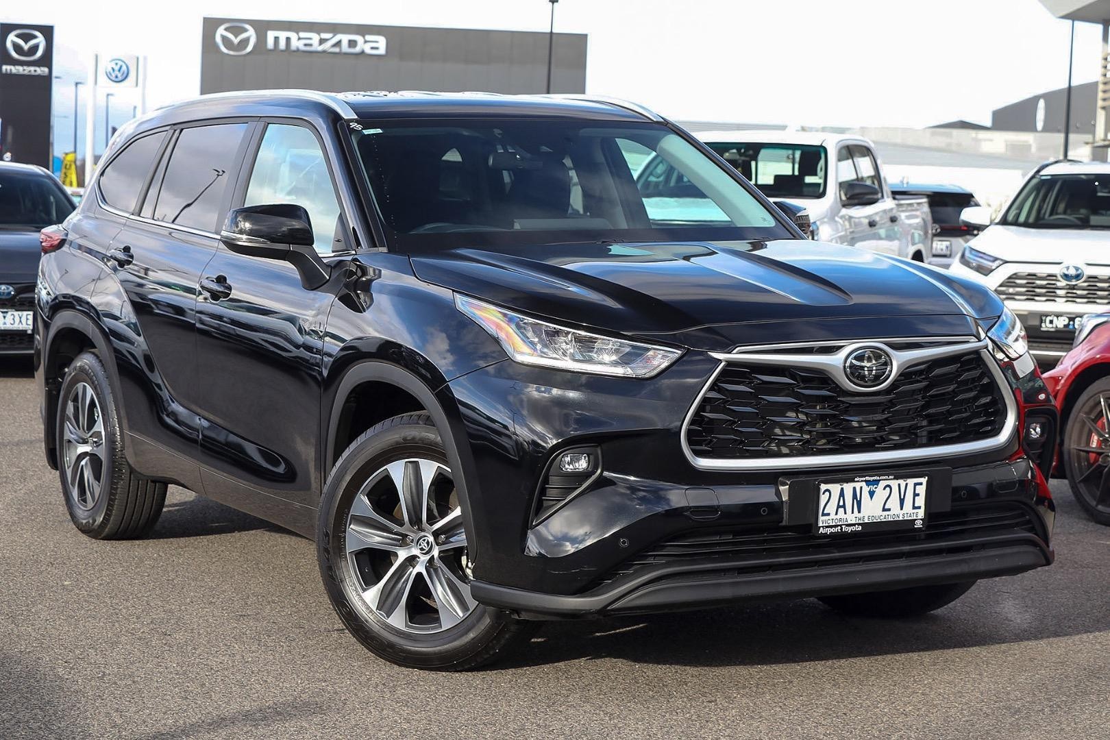 Toyota Kluger image 1