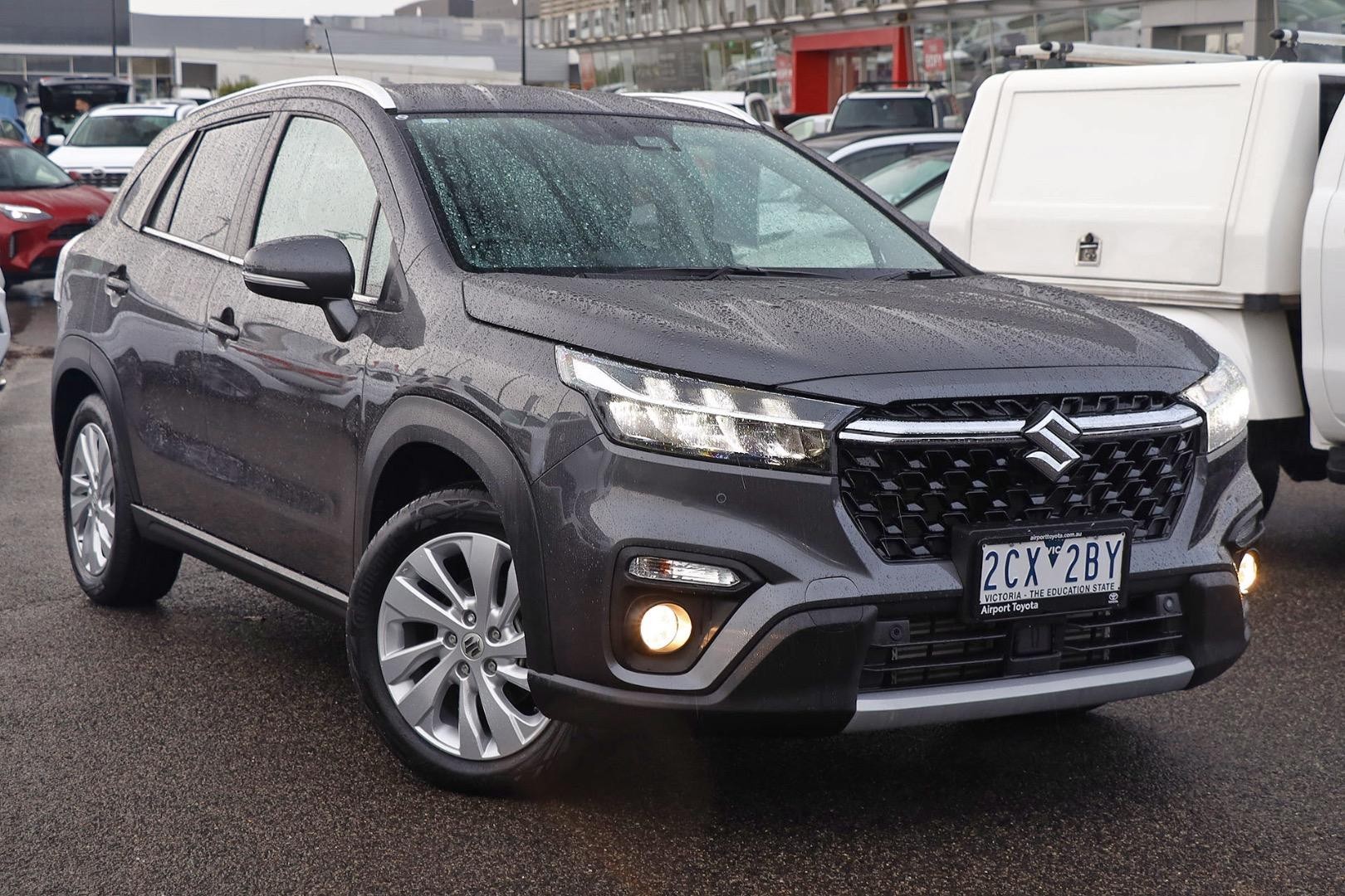 Suzuki S-cross image 1