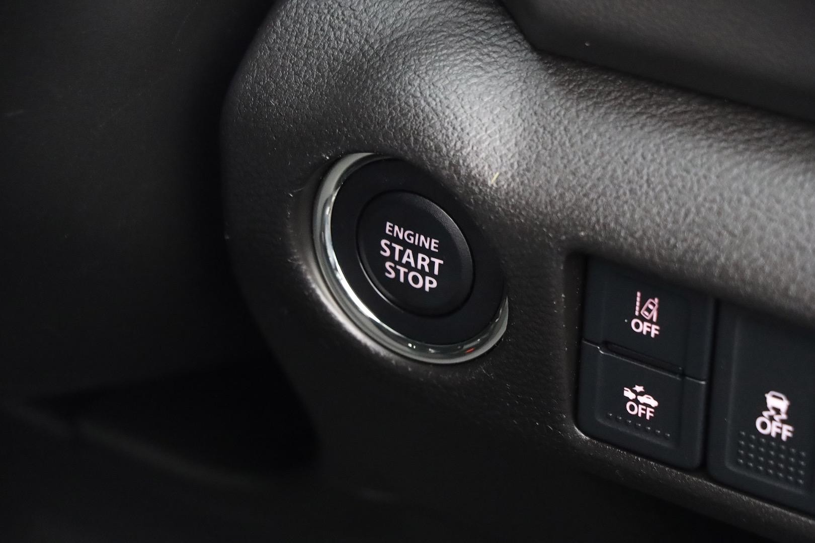 Suzuki S-cross image 2
