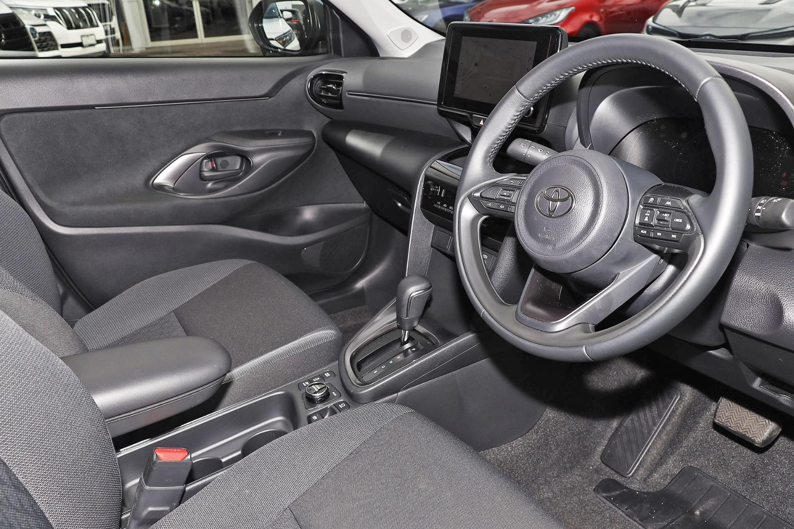 Toyota Yaris Cross image 4