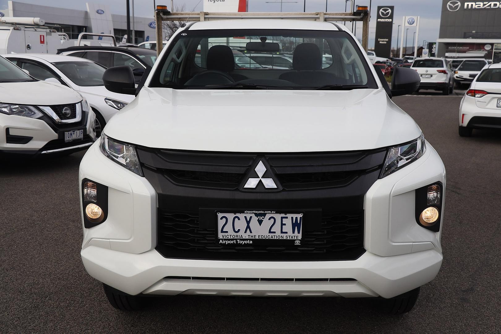 Mitsubishi Triton image 3