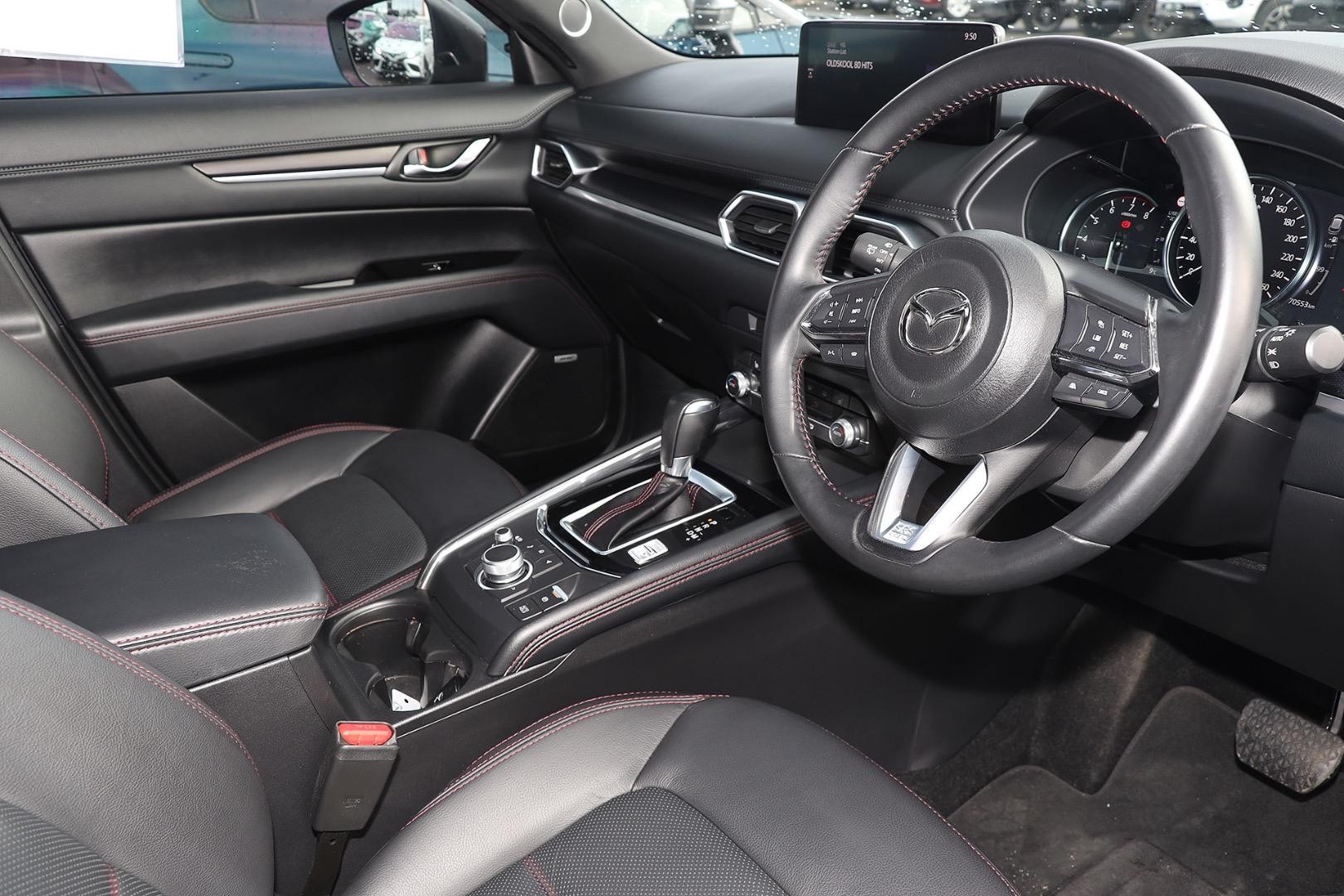 Mazda Cx-5 image 2