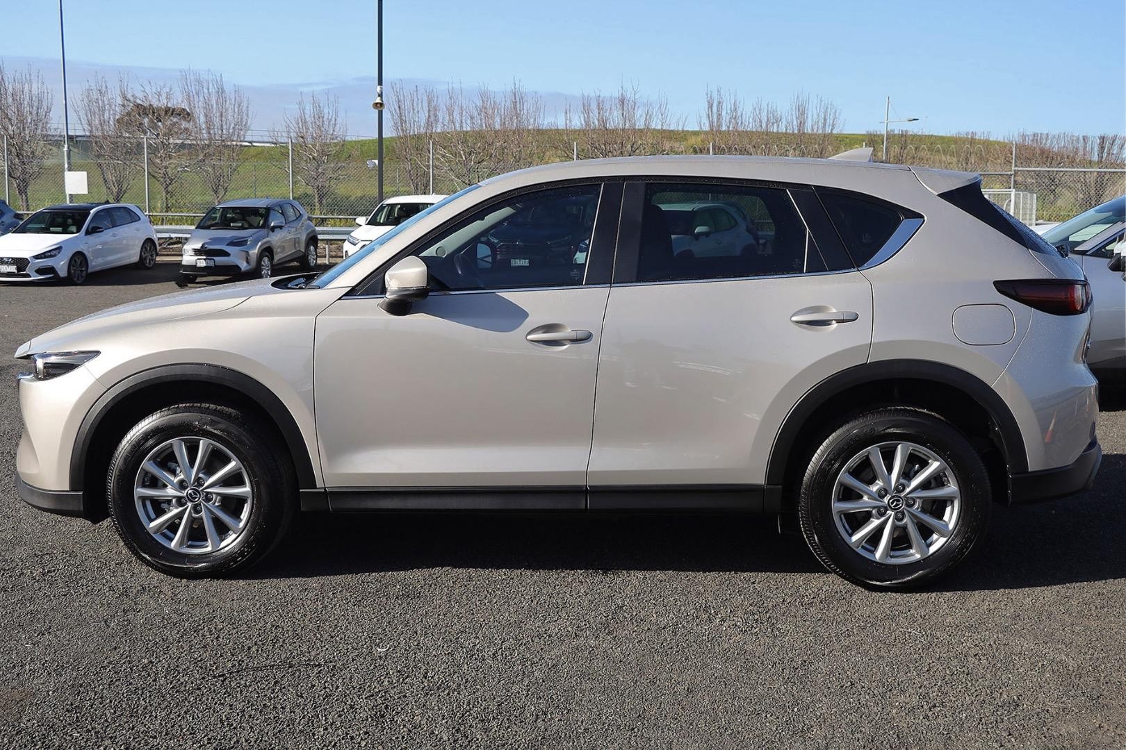 Mazda Cx-5 image 4