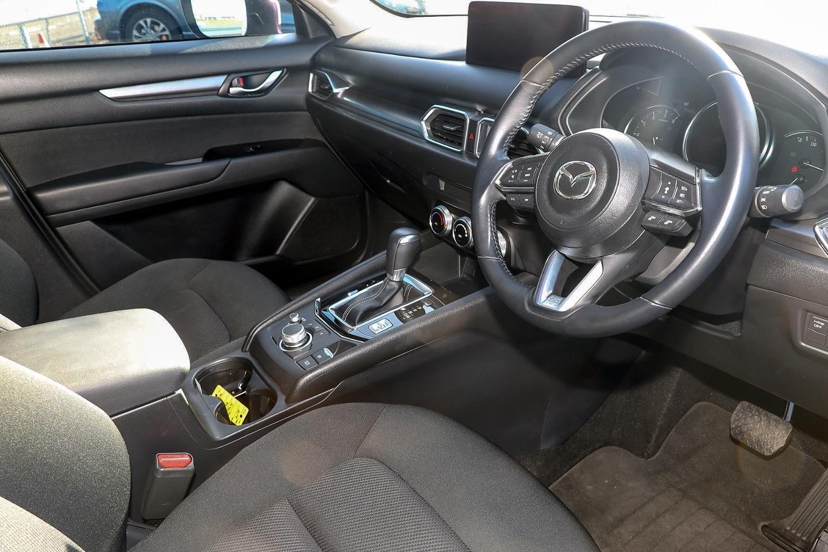 Mazda Cx-5 image 3