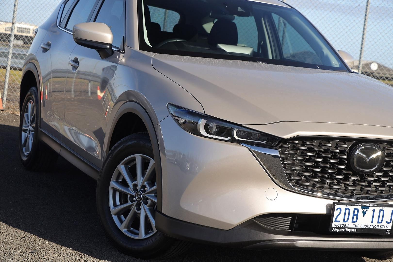 Mazda Cx-5 image 2